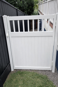 Single Swing Gate- 38mm Top battens Hamptons - 3 Colours